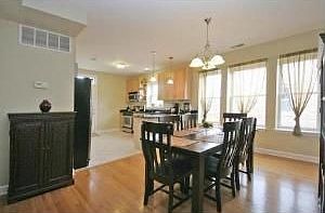 5th image of 4914 N Saint Louis Ave #3N