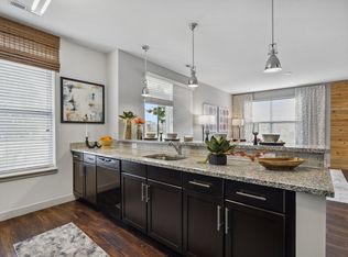 Penn Circle, Carmel, IN 46032