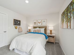 Sherwood Plan, Oak Manor - Signature Series, Garner, NC 27529