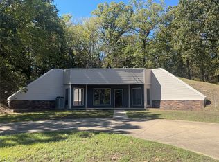6042 SW 118th Rd, Wilburton, OK 74578