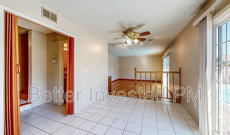 848 Sprucewood Ct — Photo 13