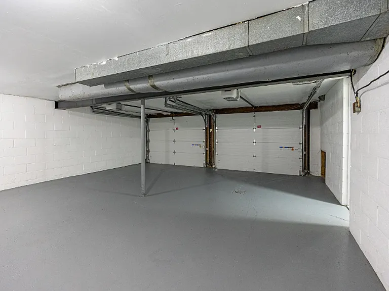 476 Fielding Dr — Photo 18
