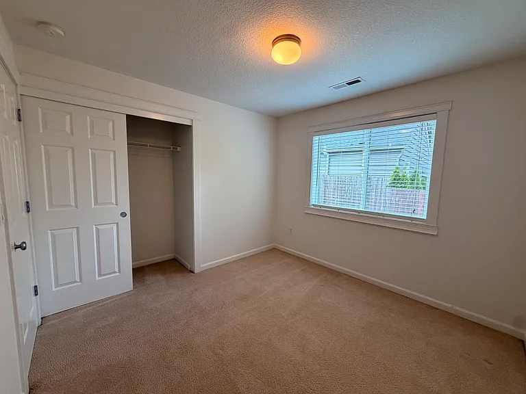 4805 NW Washington St — Photo 23