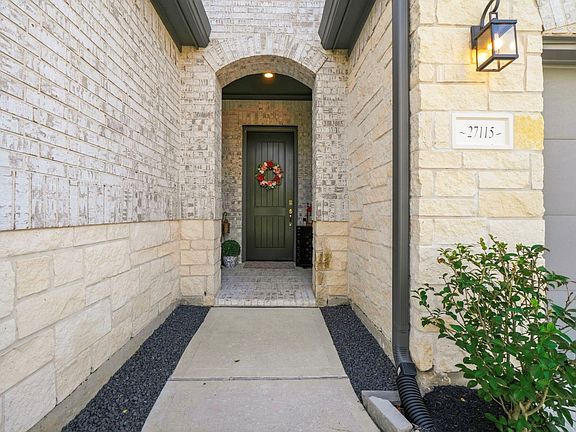 3rd image of 27115 Wilcox Crest Ln