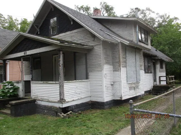 613 Orchard Ave, Muskegon, MI 49442