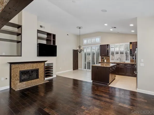 10728 Passerine Way, San Diego, CA 92121