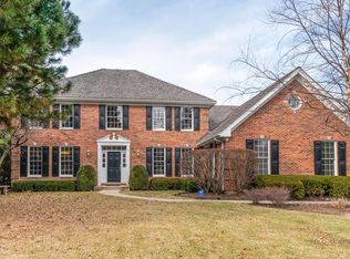 1130 Lawrence Ave, Lake Forest, IL 60045