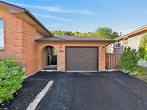 3rd image of 100 Marcella Cres