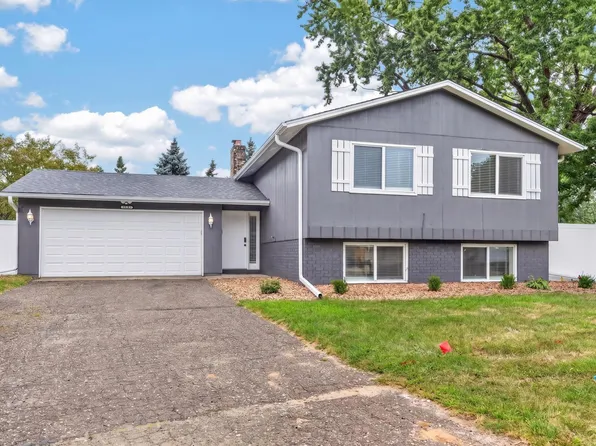 7810 Idaho Ln N, Brooklyn Park, MN 55445