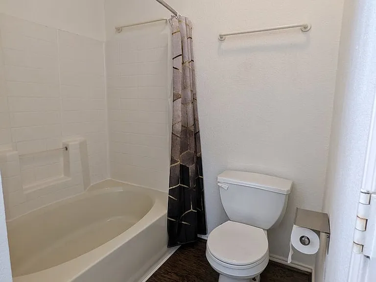 6367 Stonewater Bend Trl — Photo 12
