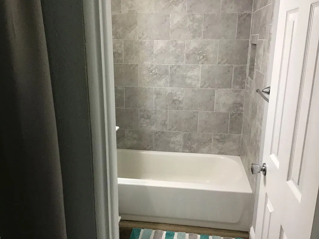 2 bed, 1.0 bath, 800 sqft, $1,850 — Photo 3