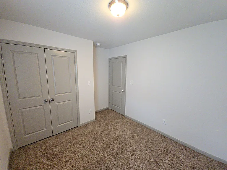626 Magnolia Bnd — Photo 13