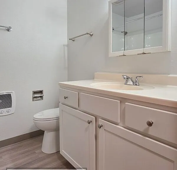 9555 SW Hall Blvd #7 — Photo 7