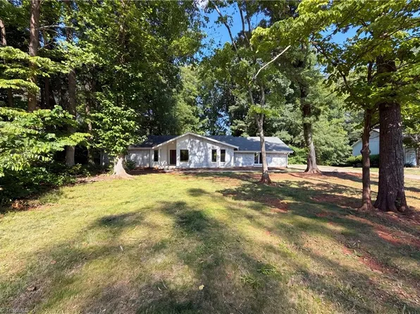 3255 Parrish Rd, Winston Salem, NC 27105