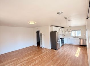 1418 Garden St APT 5, Santa Barbara, CA 93101