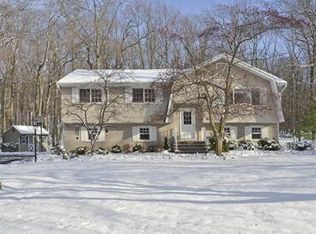 5 Black Birch Dr, Denville, NJ 07834