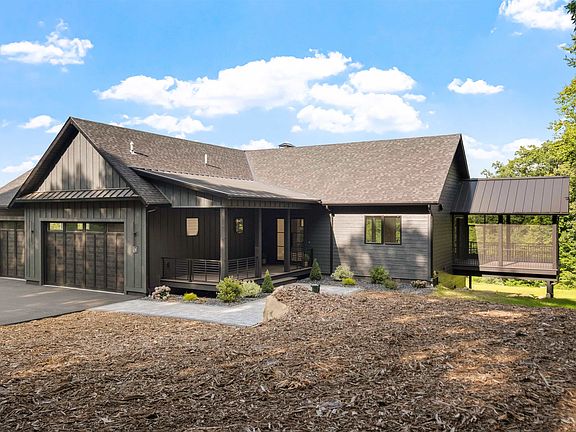 4th image of 24 Green Acres Drive