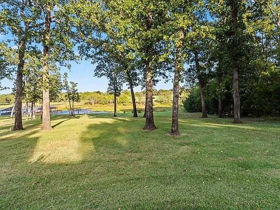 5th image of 393 Rs County Rd #3390