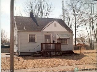 2218 24th St NE, Canton, OH 44705