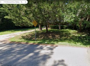 1710 Sherwood Dr, Tallahassee, FL 32303