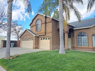 5480 W Garland Ave, Fresno, CA