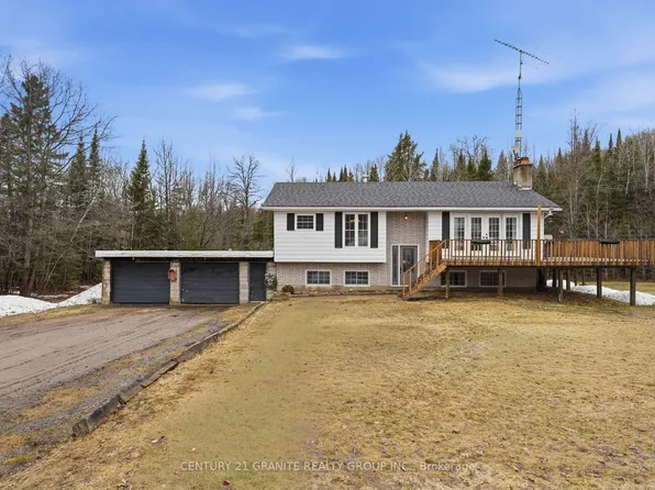 301 Hybla Rd, Hastings Highlands, ON K0L 1C0