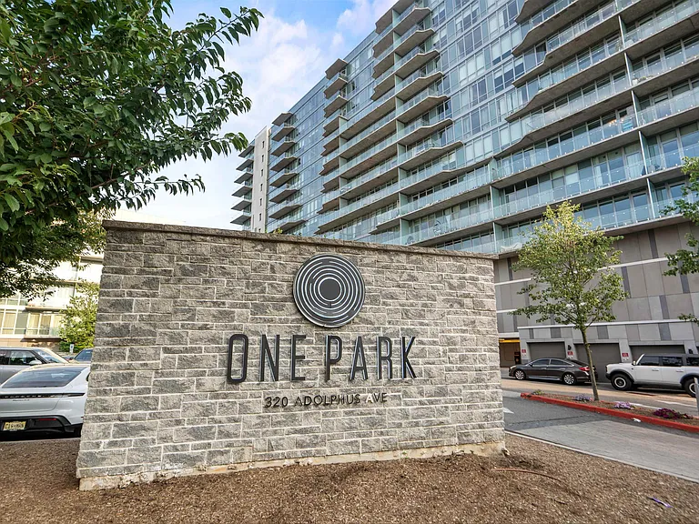 320 Adolphus Ave #1003 — Photo 34