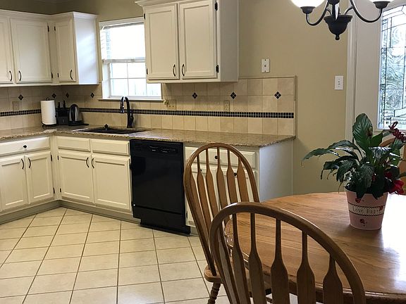 2nd image of 109 Plumdale Dr