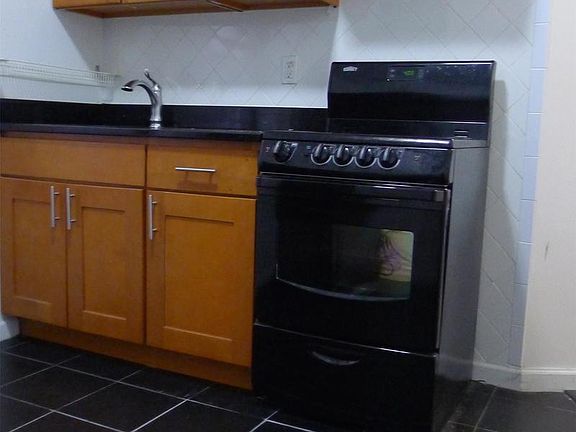 4th image of 4118 29th St APT 2C