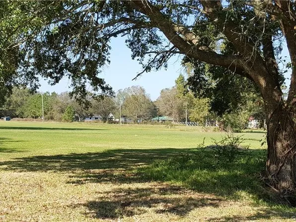 Dupre Ln, Vinton, LA 70668