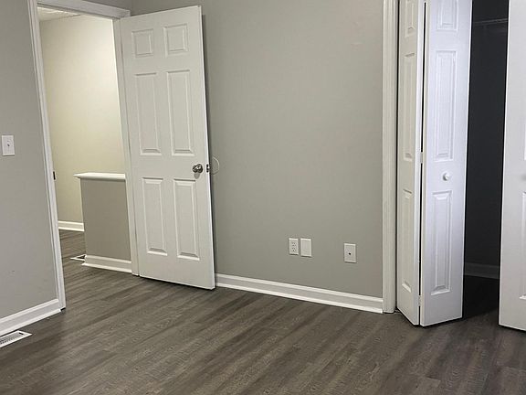 2nd image of 178 S Killarney Ln #3