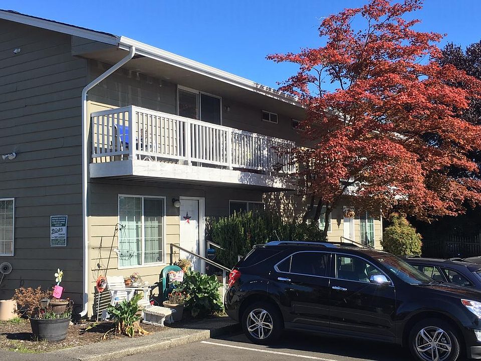 1st image of 819 Ford Ave APT 10