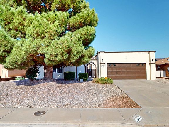2nd image of 843 San Miguel St