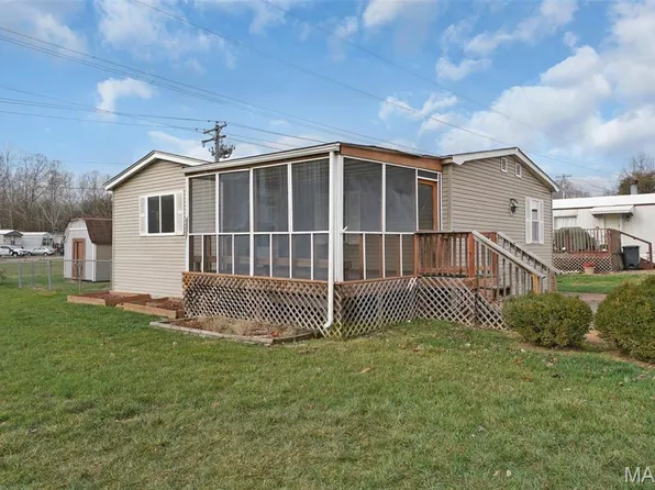 3912 Treebrook Dr, Imperial, MO 63052