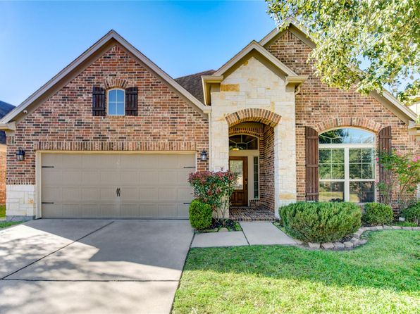 19019 Thatcher Hills Ct