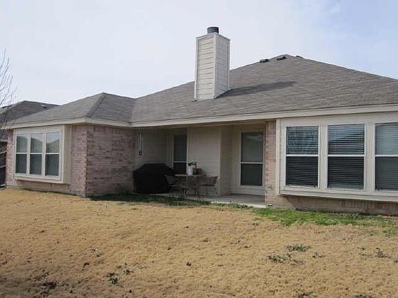 2nd image of 336 Willow Vista Dr
