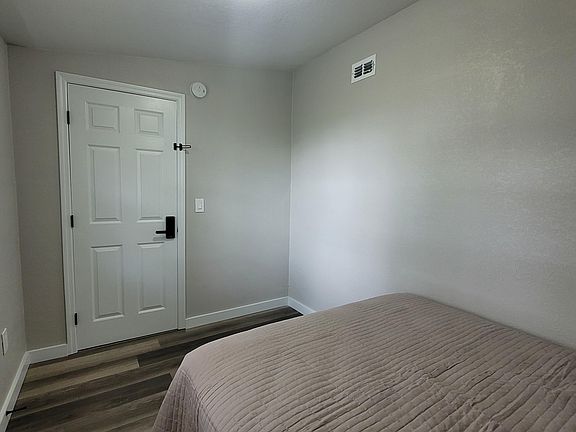 2nd image of 3031 SE 15th St #14960517