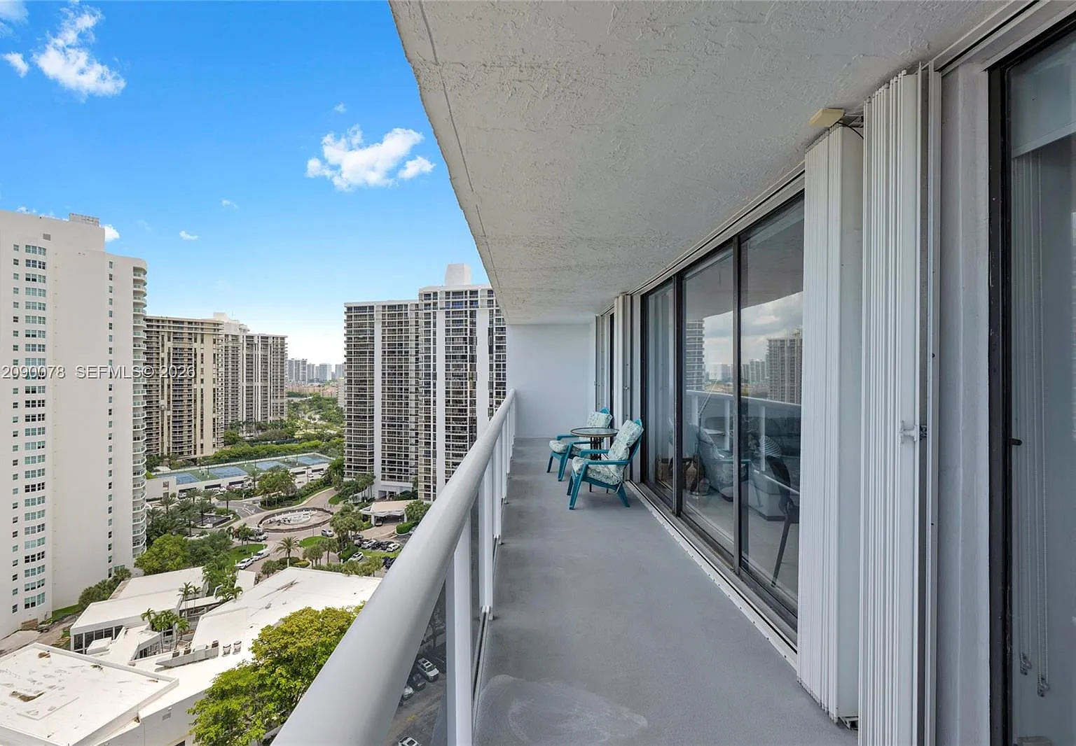Waterview Condo — Photo 4