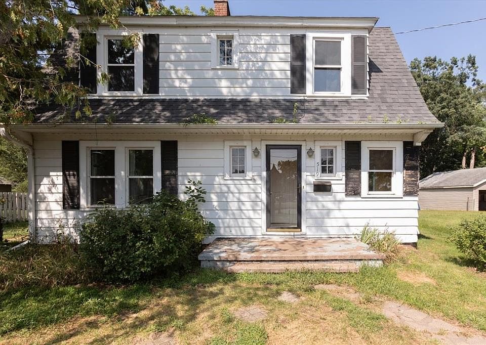 1st image of 519 W 12th Avenue