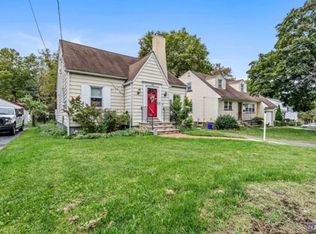 28 Manchester Rd, West Orange, NJ 07052