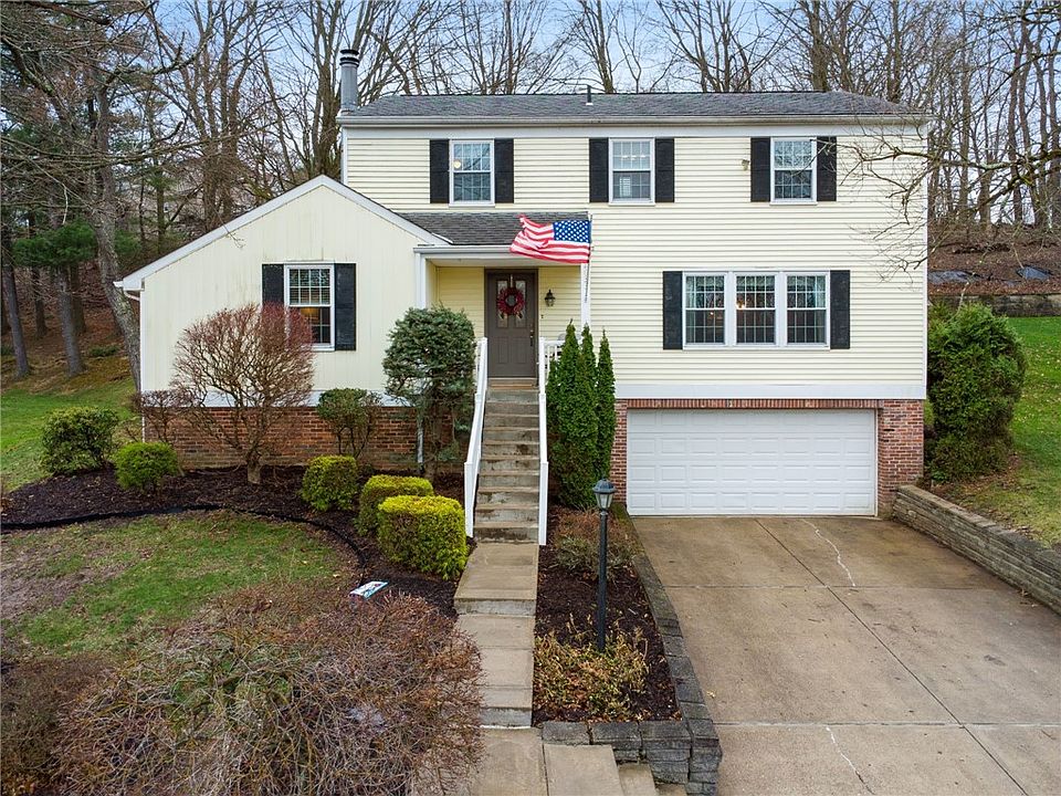 1st image of 2633 Monterey Dr