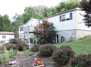 503 Foxwood Rd, Wampum, PA 16157