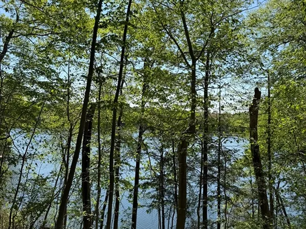 108 Dudley Rd, Wayland, MA 01778