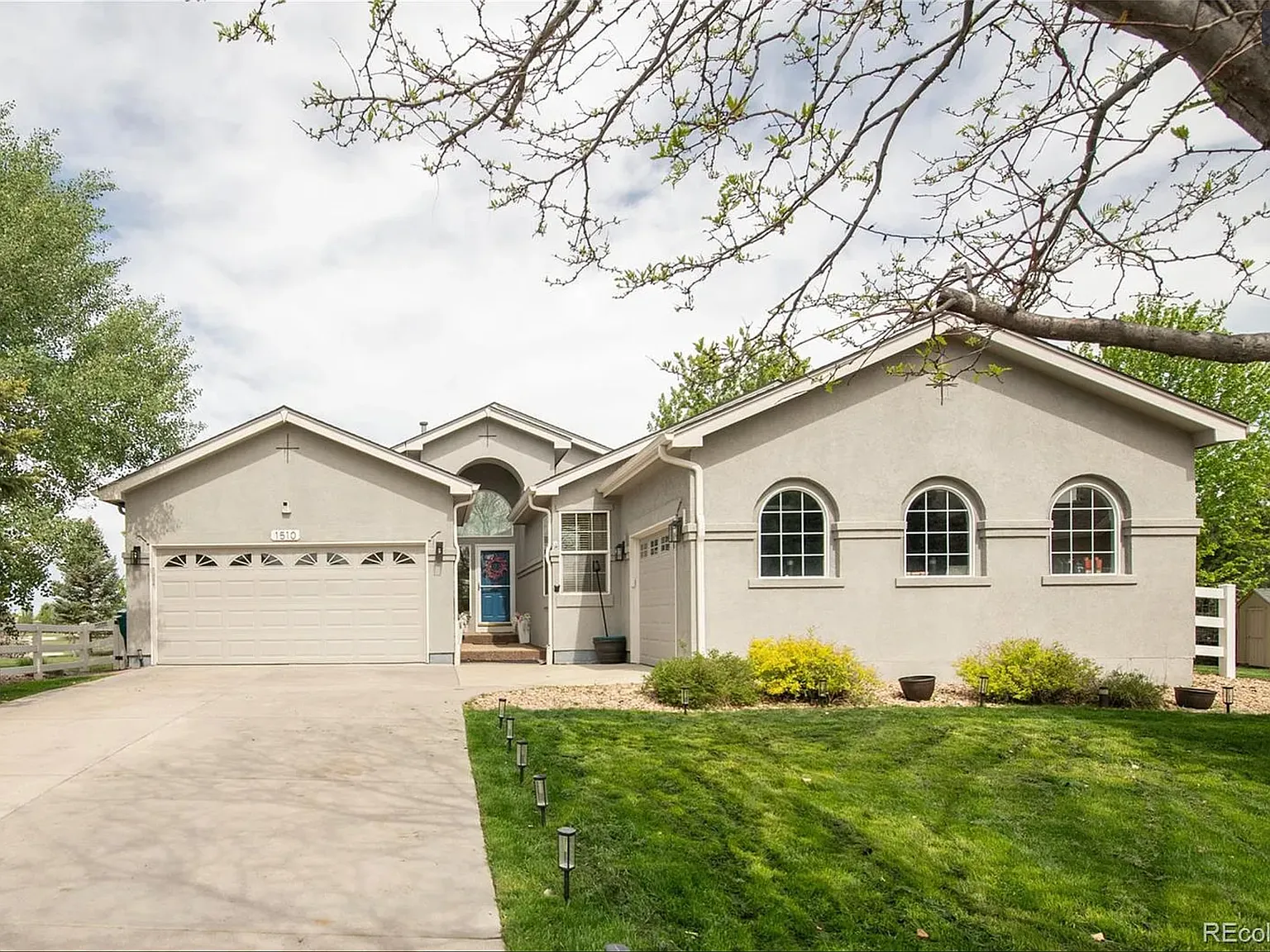 1510 S De Gaulle Cir — Photo 3