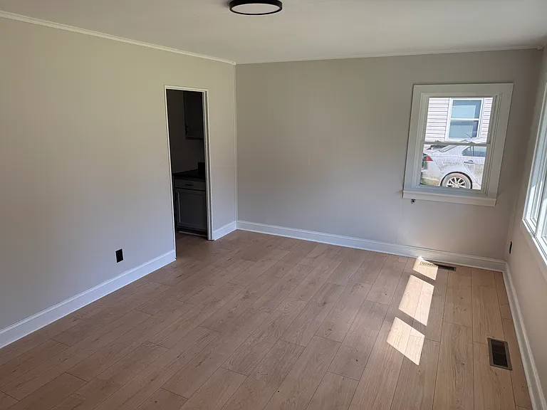 318 Hummingbird Ln — Photo 7