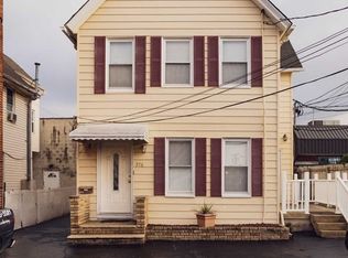 276 Ridge Rd FLOOR 2, Lyndhurst, NJ 07071