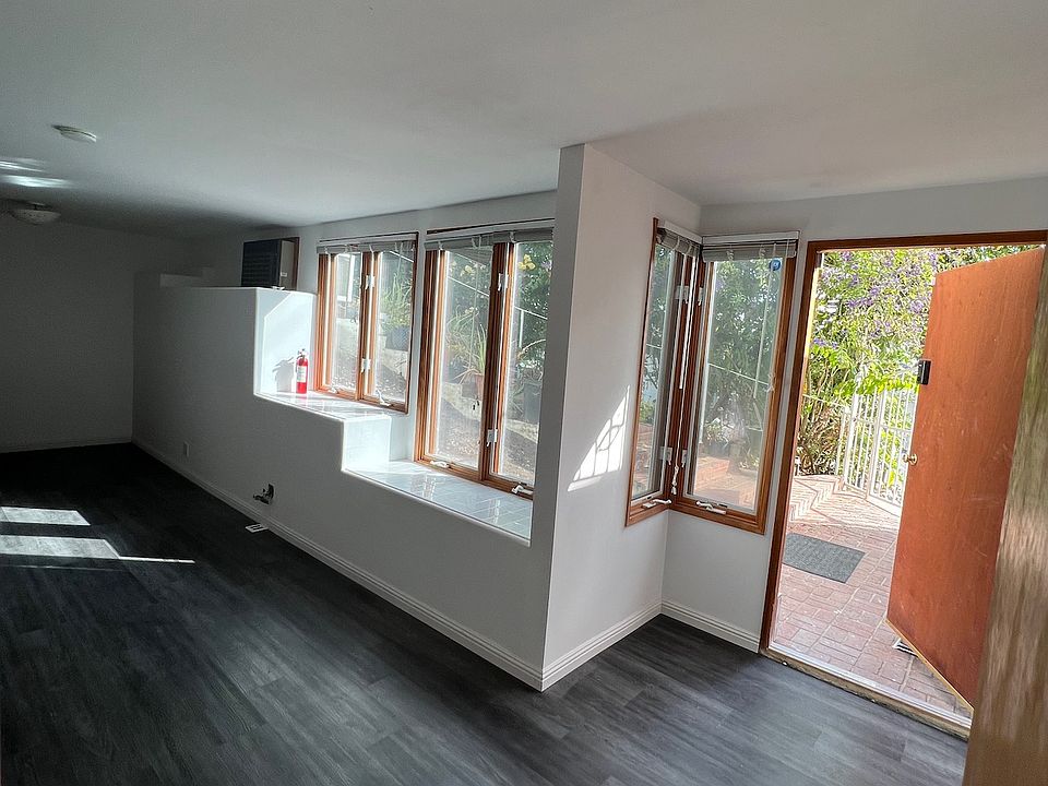 1st image of 12 Coach Rd