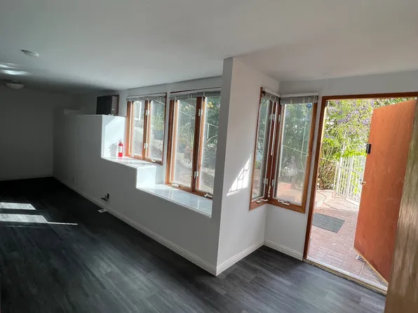 12 Coach Rd, Rancho Palos Verdes, CA 90275