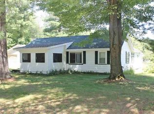 1444 N Muskegon Rd, Houghton Lake, MI 48629