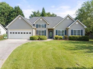 106 Mountain Overlook Dr, Cleveland, GA 30528